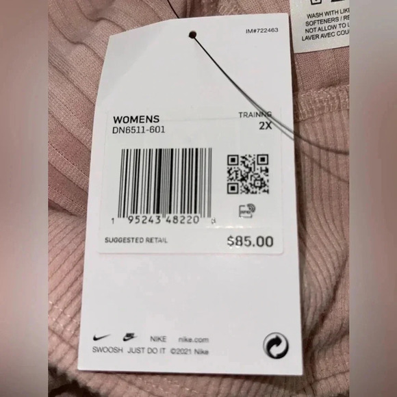 Nike Luxe Ribbed High Rise Crossover Pants - NWT - Picture 6 of 9